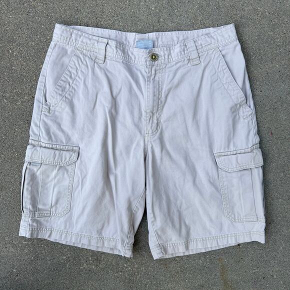 Y2K Columbia Omni Shade Cargo Shorts Cream Size 34x10 Gorpcore Hiking - Picture 1 of 7